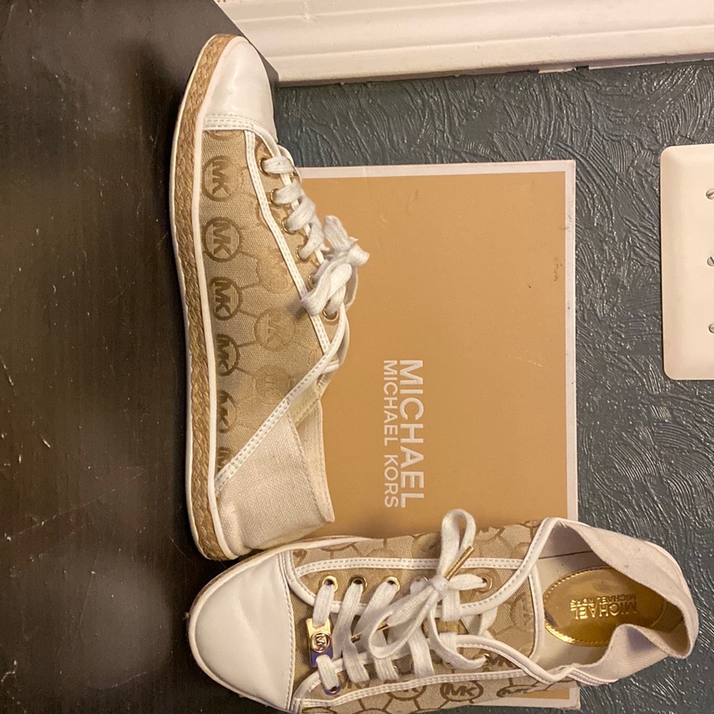 Michael Kors ‘Kristy’ slide womens sz 9.5 us